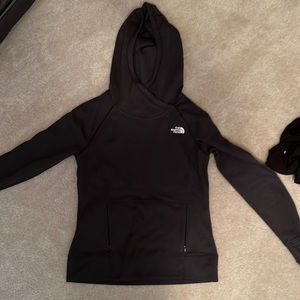 North Face Women's Pull Over Gray Hooded Fleece Size S/P worn once